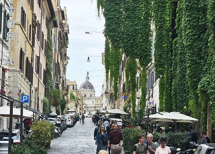 Cavour Colosseo Apartment Rom
